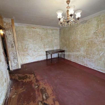 Продам квартиру, Юбилейный просп. , 2  ком., 45 м², советский ремонт 