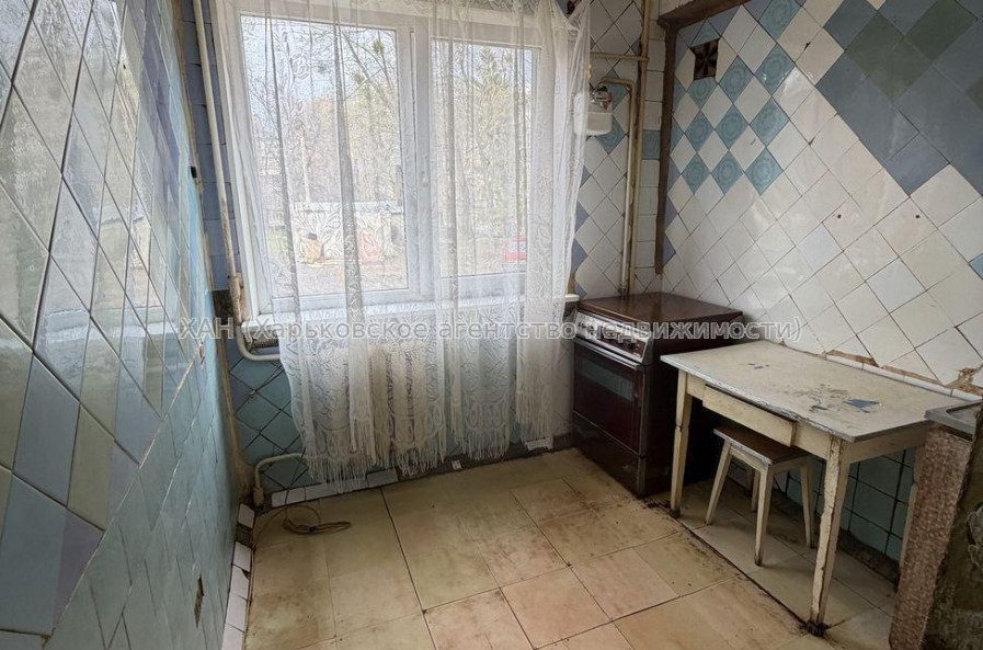 Продам квартиру, Юбилейный просп. , 2  ком., 45 м², советский ремонт 