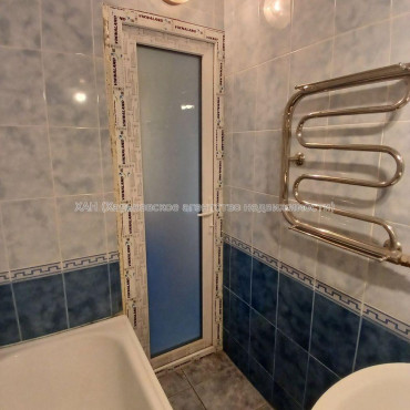 Продам квартиру, Героев Харькова просп. , 2  ком., 46.50 м², авторский дизайн 
