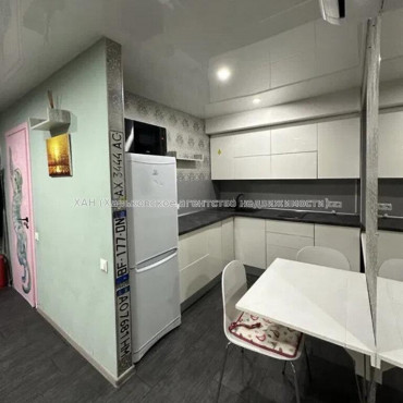 Продам квартиру, Георгия Тарасенко ул. , 1  ком., 40 м², капитальный ремонт 