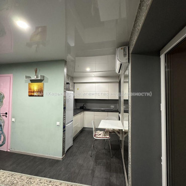 Продам квартиру, Георгия Тарасенко ул. , 1 кім., 40 м², капитальный ремонт 
