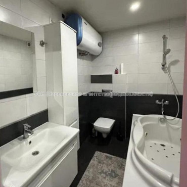 Продам квартиру, Георгия Тарасенко ул. , 1  ком., 40 м², капитальный ремонт 