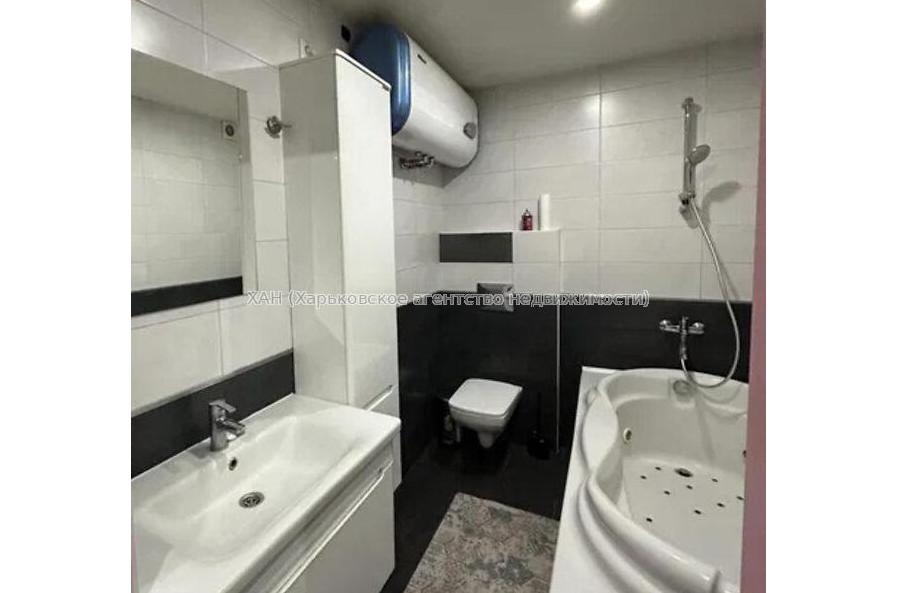 Продам квартиру, Георгия Тарасенко ул. , 1  ком., 40 м², капитальный ремонт 