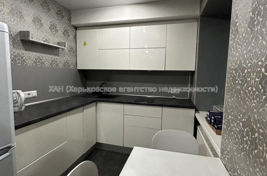 Продам квартиру, Георгия Тарасенко ул. , 1 кім., 40 м², капитальный ремонт 