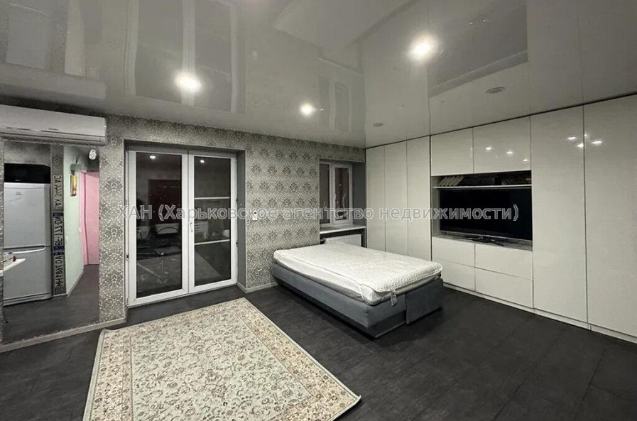 Продам квартиру, Георгия Тарасенко ул. , 1  ком., 40 м², капитальный ремонт 
