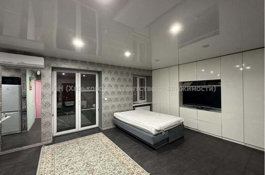 Продам квартиру, Георгия Тарасенко ул. , 1 кім., 40 м², капитальный ремонт 
