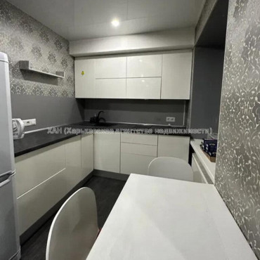 Продам квартиру, Георгия Тарасенко ул. , 1  ком., 40 м², капитальный ремонт 