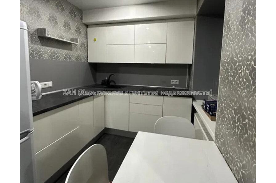 Продам квартиру, Георгия Тарасенко ул. , 1  ком., 40 м², капитальный ремонт 
