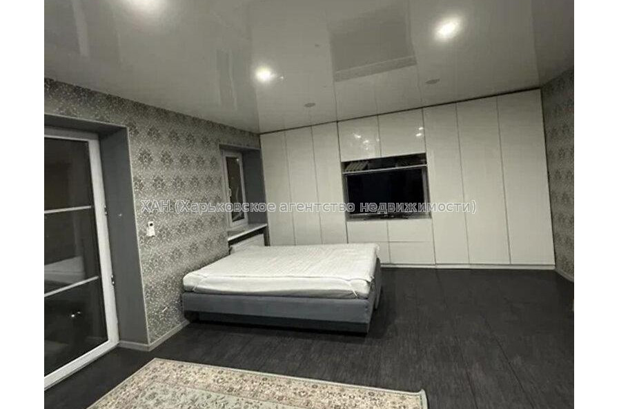 Продам квартиру, Георгия Тарасенко ул. , 1  ком., 40 м², капитальный ремонт 