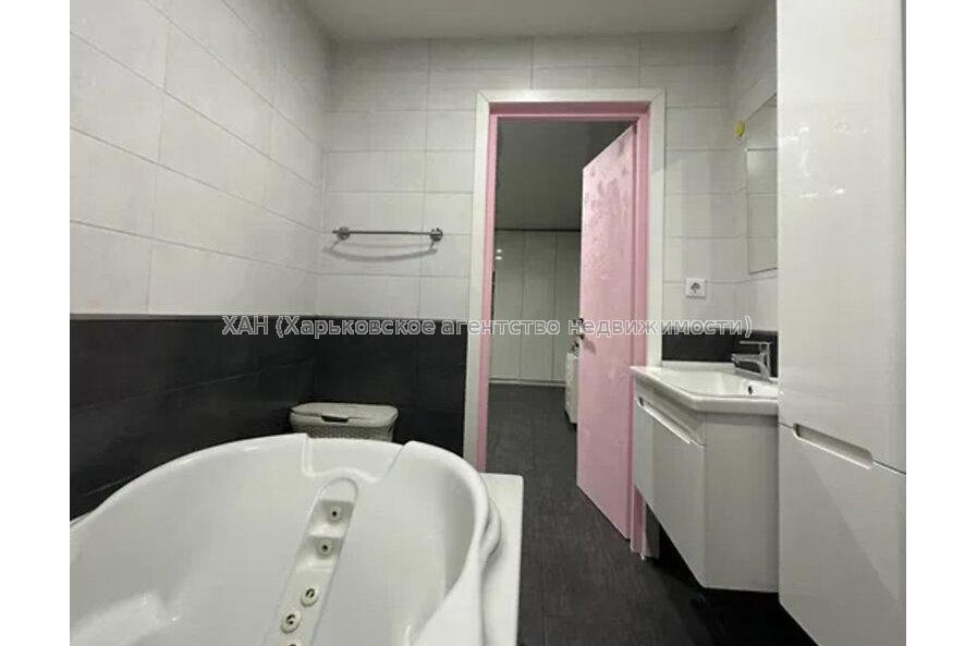 Продам квартиру, Георгия Тарасенко ул. , 1  ком., 40 м², капитальный ремонт 