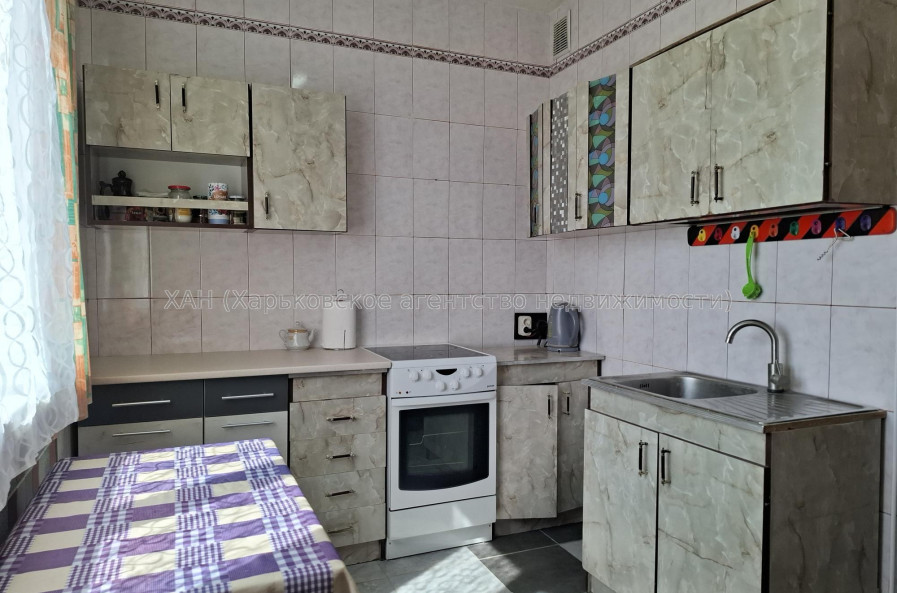 Сдам квартиру, Соборности Украины ул. , 2  ком., 50.80 м², косметический ремонт 