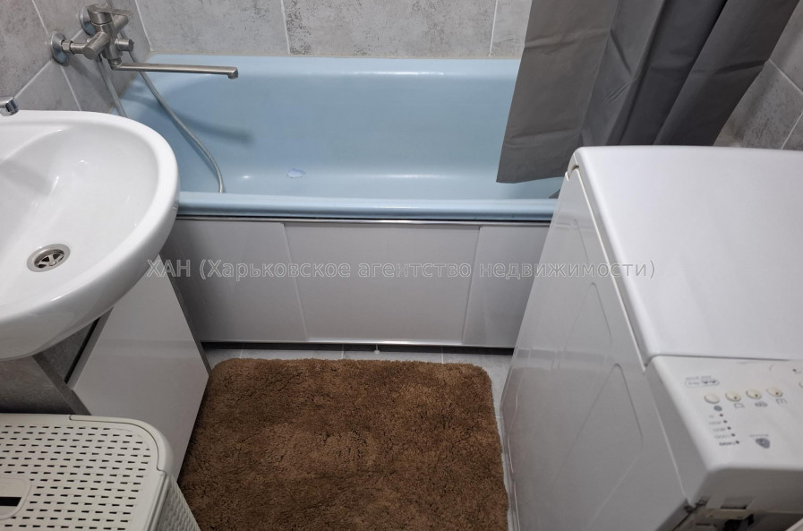 Сдам квартиру, Соборности Украины ул. , 2  ком., 50.80 м², косметический ремонт 
