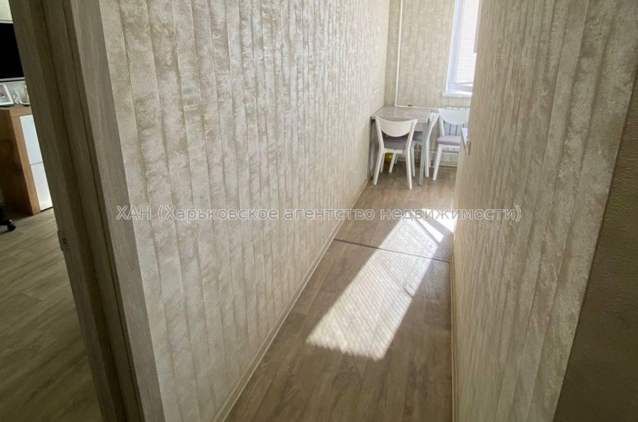 Продам квартиру, Соборности Украины ул. , 1  ком., 32 м², евроремонт 