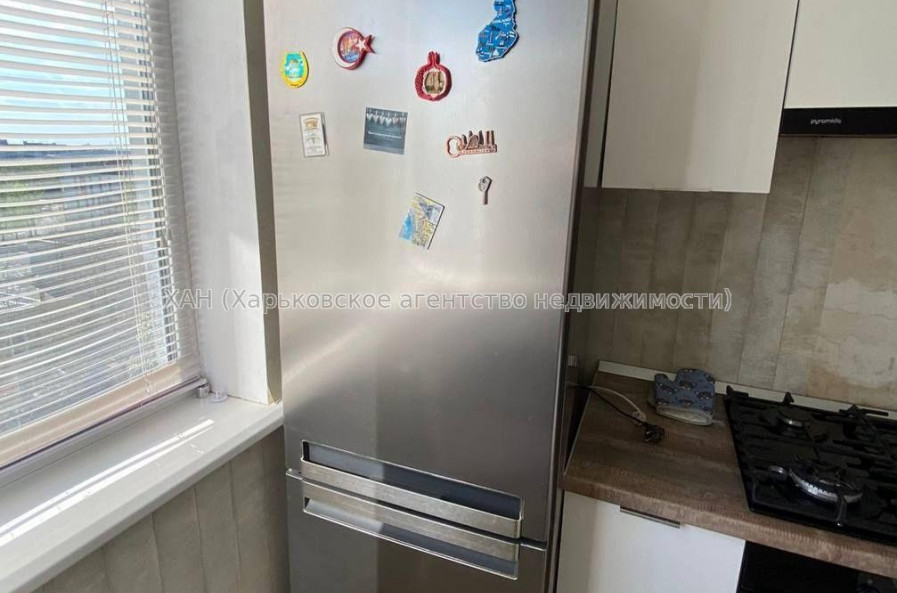 Продам квартиру, Соборности Украины ул. , 1  ком., 32 м², евроремонт 