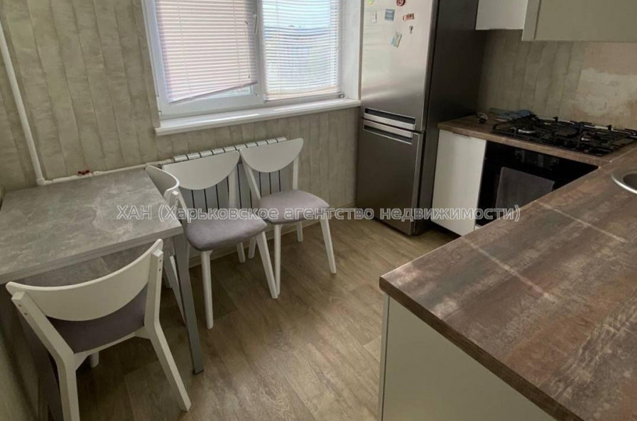 Продам квартиру, Соборности Украины ул. , 1  ком., 32 м², евроремонт 