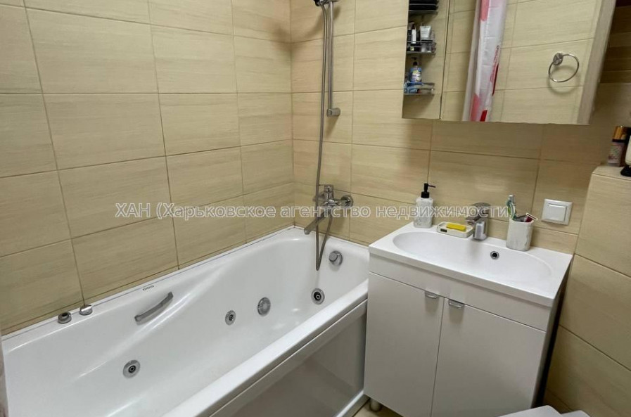 Продам квартиру, Вознесенская ул. , 2 кім., 42 м², евроремонт 