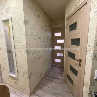 Продам квартиру, Вознесенская ул. , 2 кім., 42 м², евроремонт 