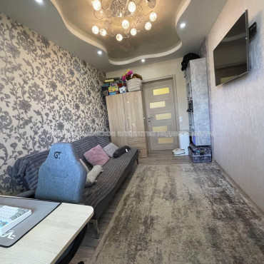 Продам квартиру, Вознесенская ул. , 2 кім., 42 м², евроремонт 
