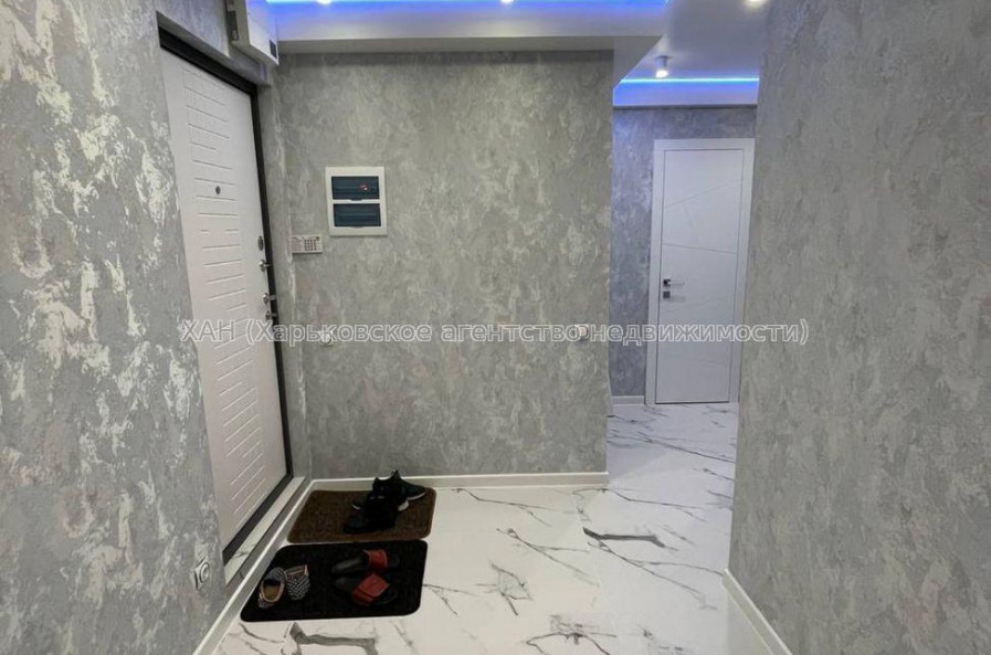 Продам квартиру, Салтовское шоссе , 3  ком., 58 м², капитальный ремонт 