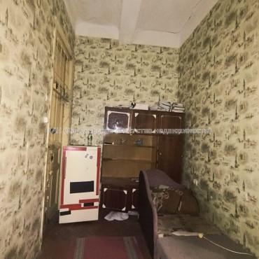 Продам квартиру, Донец-Захаржевского ул. , 1 кім., 29.40 м², советский ремонт 