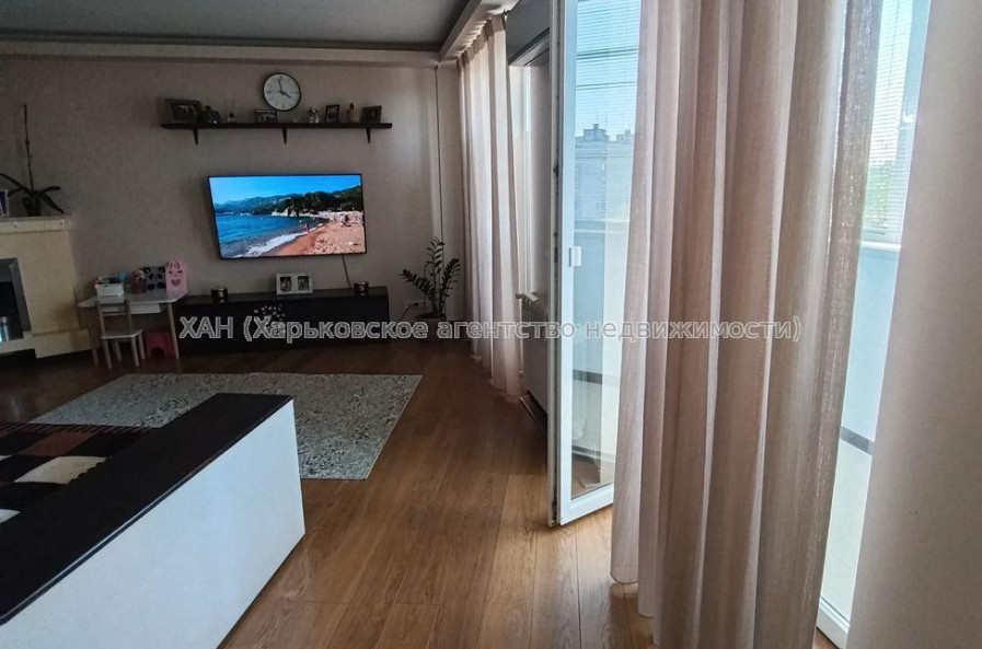 Продам квартиру, Тракторостроителей просп. , 2  ком., 69.70 м², евроремонт 
