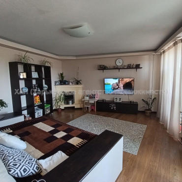 Продам квартиру, Тракторостроителей просп. , 2  ком., 69.70 м², евроремонт 