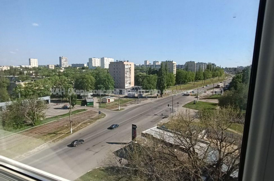 Продам квартиру, Тракторостроителей просп. , 2 кім., 69.70 м², евроремонт 