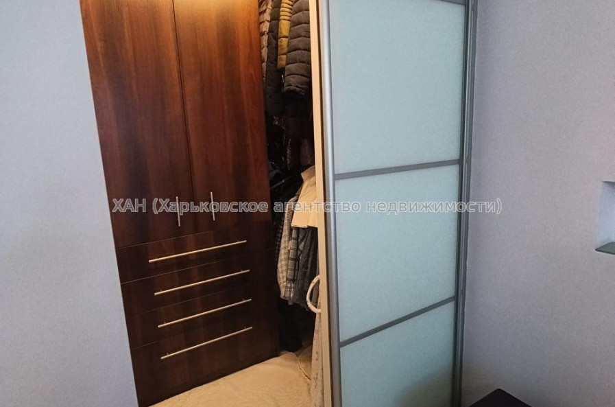 Продам квартиру, Тракторостроителей просп. , 2 кім., 69.70 м², евроремонт 