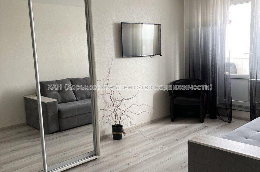 Продам квартиру, Полтавский Шлях ул. , 1 кім., 33 м², евроремонт 