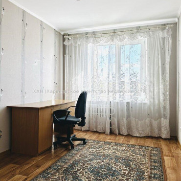 Продам квартиру, Полтавский Шлях ул. , 3  ком., 70.20 м², капитальный ремонт 