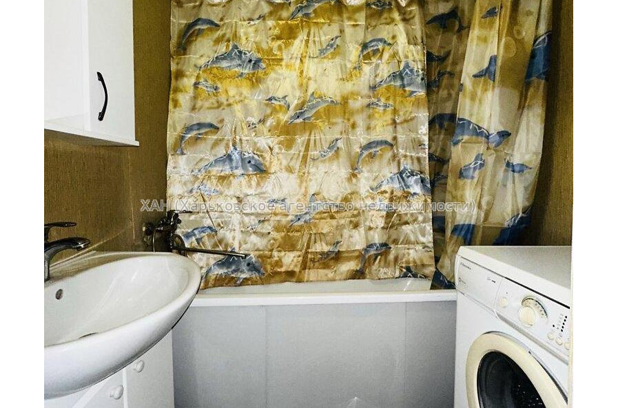 Продам квартиру, Полтавский Шлях ул. , 3  ком., 70.20 м², капитальный ремонт 
