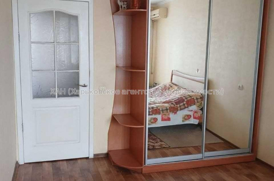 Продам квартиру, Победы просп. , 3  ком., 65.70 м², капитальный ремонт 