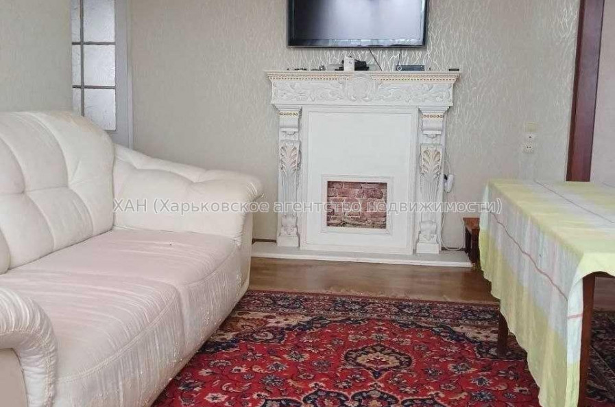 Продам квартиру, Победы просп. , 3  ком., 65.70 м², капитальный ремонт 