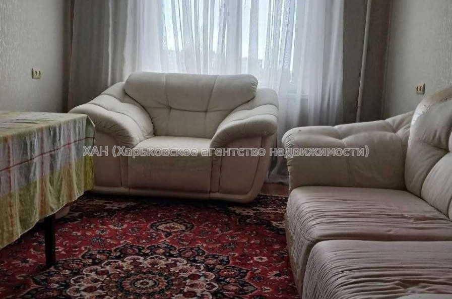 Продам квартиру, Победы просп. , 3  ком., 65.70 м², капитальный ремонт 