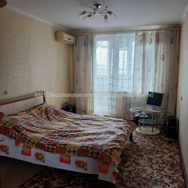 Продам квартиру, Победы просп. , 3  ком., 65.70 м², капитальный ремонт 