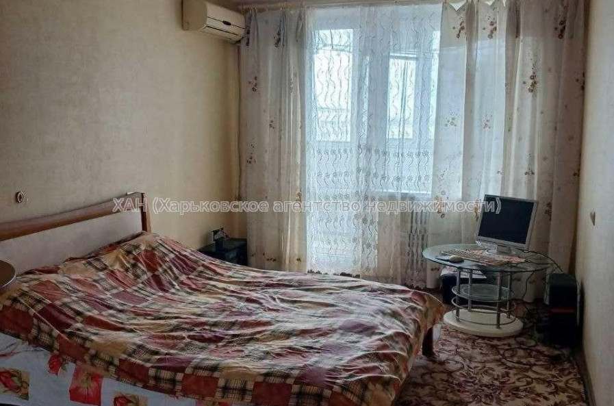 Продам квартиру, Победы просп. , 3  ком., 65.70 м², капитальный ремонт 