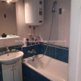 Продам квартиру, Победы просп. , 3  ком., 65.70 м², капитальный ремонт 