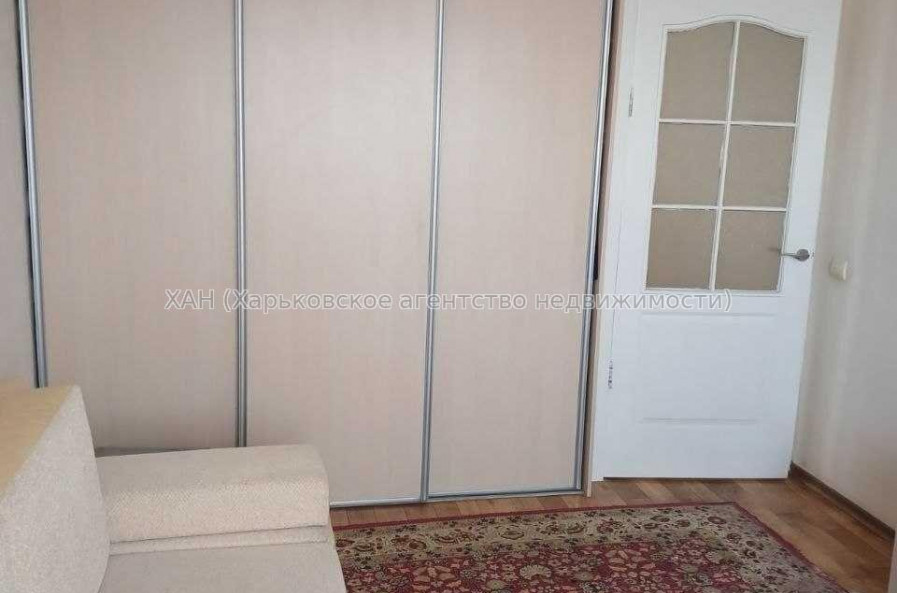Продам квартиру, Победы просп. , 3  ком., 65.70 м², капитальный ремонт 