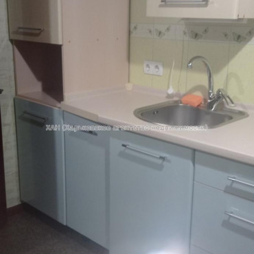 Продам квартиру, Тракторостроителей просп. , 103Г , 1  ком., 36 м², капитальный ремонт 