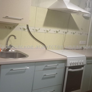 Продам квартиру, Тракторостроителей просп. , 103Г , 1  ком., 36 м², капитальный ремонт 