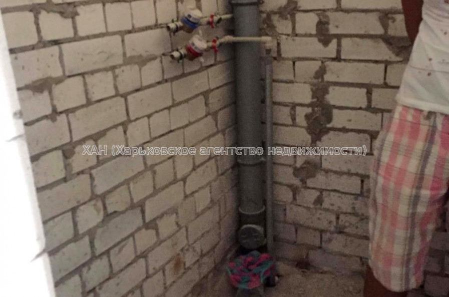 Продам квартиру, Косарева ул. , 1  ком., 19 м², без внутренних работ 