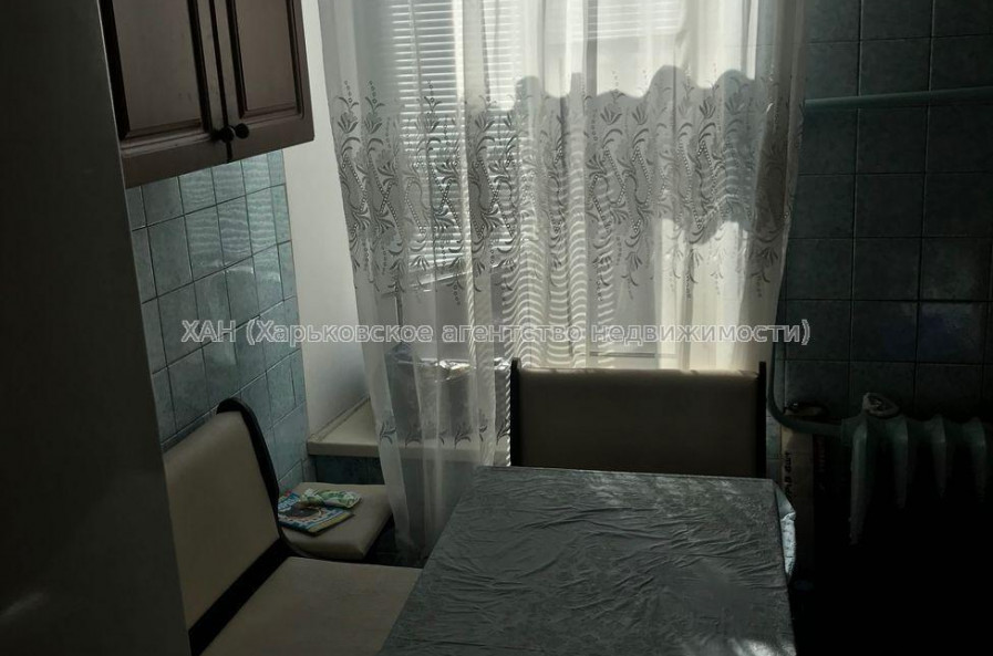 Продам квартиру, Фейербаха площ. , 2  ком., 40 м², косметический ремонт 