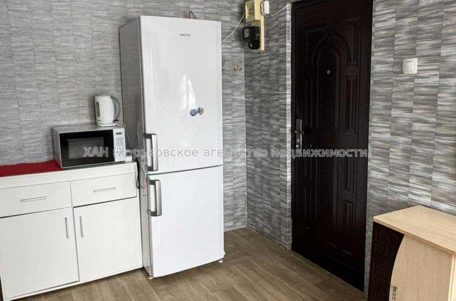 Продам квартиру, Юбилейный просп. , 1  ком., 28.50 м², косметический ремонт 