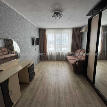 Продам квартиру, Юбилейный просп. , 1  ком., 28.50 м², косметический ремонт 