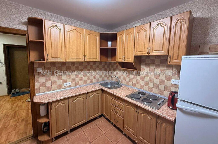 Продам квартиру, Аэрокосмический пр. , 2 кім., 55 м², капитальный ремонт 