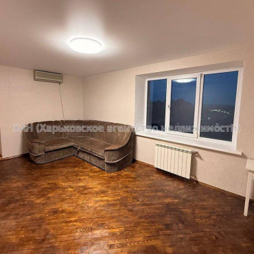 Продам квартиру, Аэрокосмический пр. , 2 кім., 55 м², капитальный ремонт 