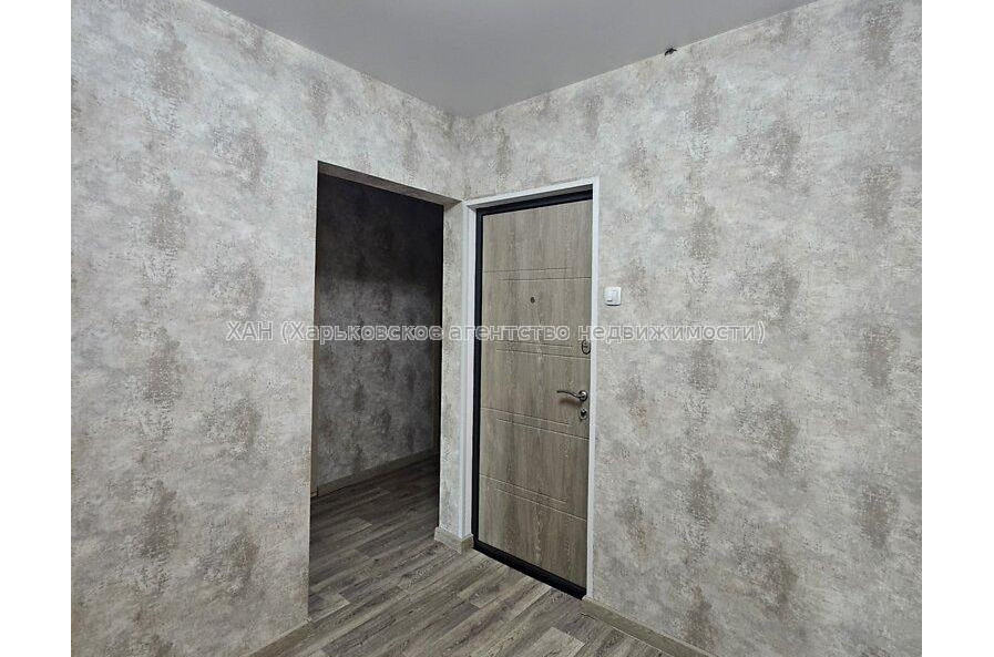 Продам квартиру, Натальи Ужвий ул. , 3  ком., 70 м², капитальный ремонт 