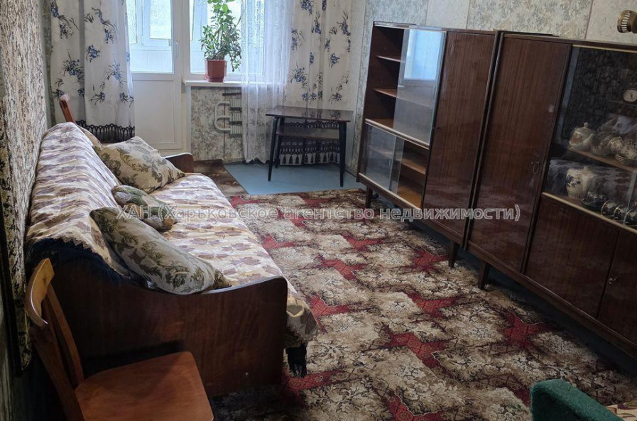 Продам квартиру, Академика Павлова ул. , 3  ком., 65.80 м², советский ремонт 
