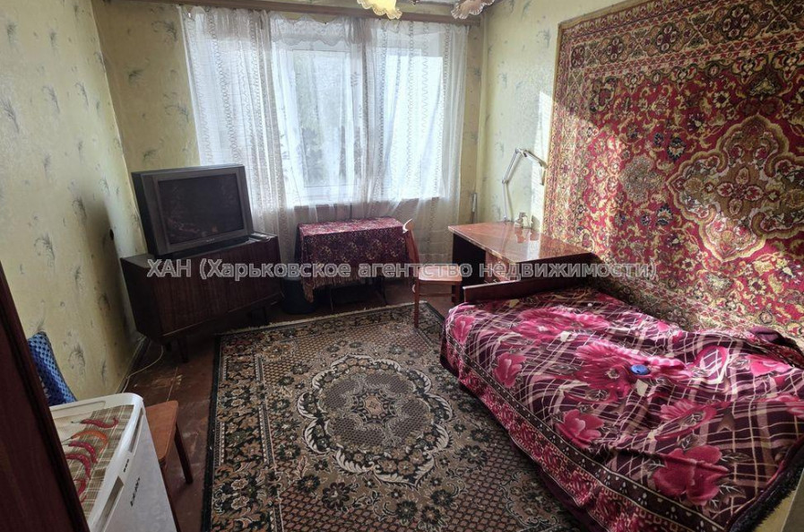 Продам квартиру, Академика Павлова ул. , 3  ком., 65.80 м², советский ремонт 