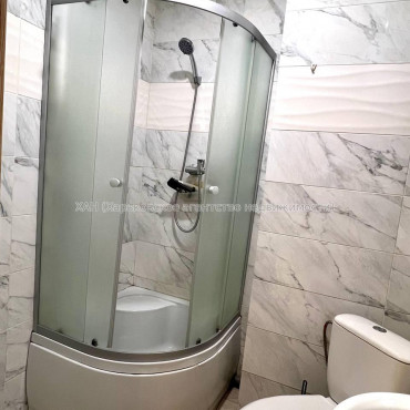 Продам квартиру, Белобровский пер. , 1  ком., 26.10 м², евроремонт 